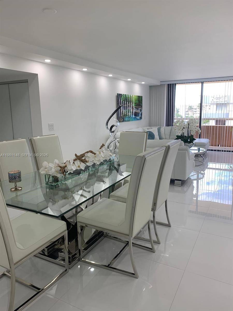 8101 Byron AveMiami Beach - Condo 5+ Stories,Condo condo unit 509 - picture