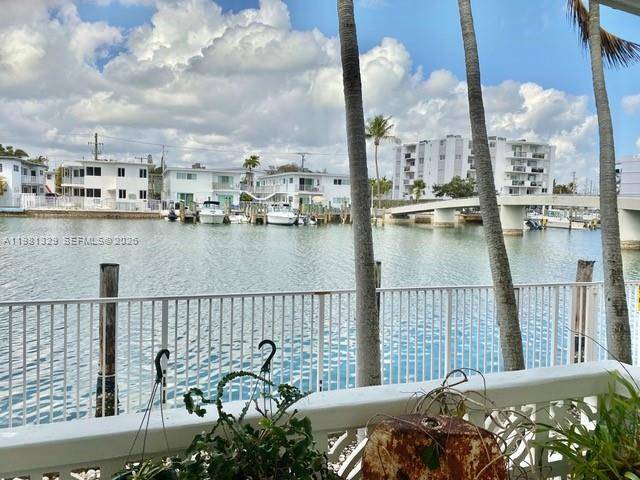 8040 Tatum Waterway DrMiami Beach - Condo 1-4 Stories,Condo condo unit 5 - picture