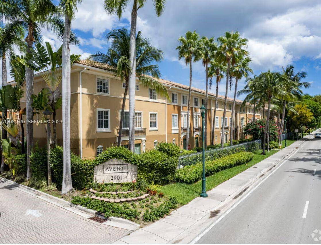 2991 NE 185th StAventura - Townhouse/Villa-Annual,Townhouse condo unit 1702 - picture