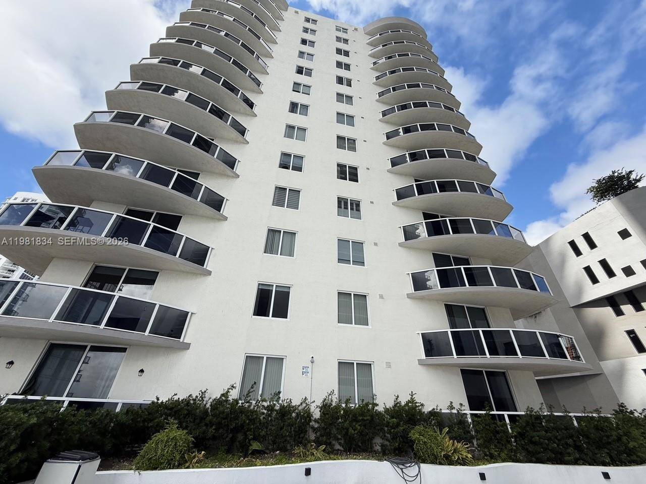 601 NE 23rd StMiami - Condo/Co-Op/Annual,Condo condo unit 605 - picture