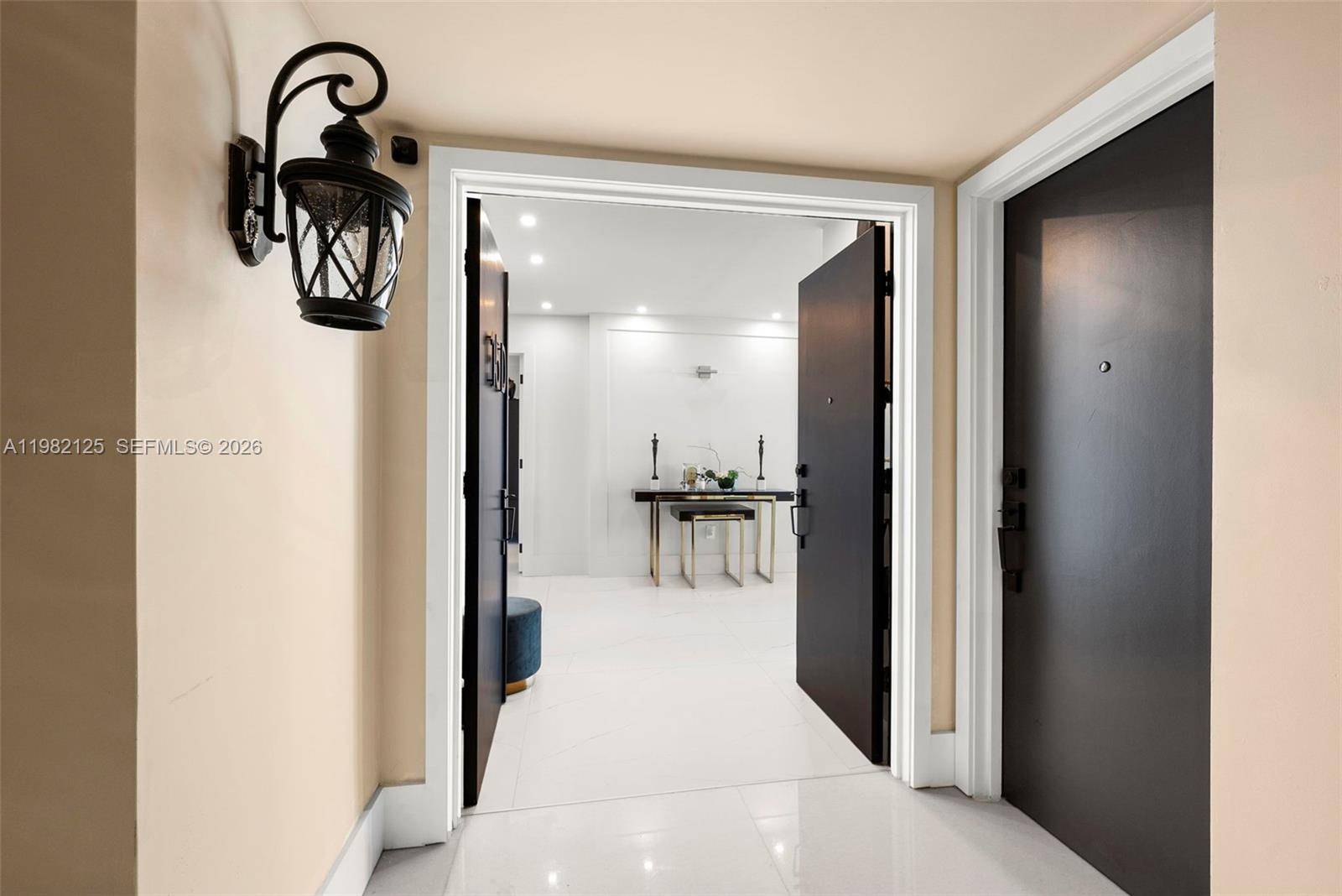 4300 N Ocean BlvdFort Lauderdale - Condo/Co-Op/Annual,Condo condo unit 15D - picture