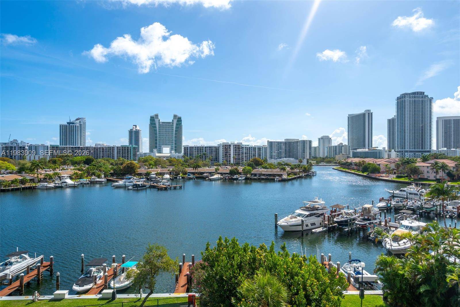 500 Three Islands BlvdHallandale Beach - Condo 5+ Stories,Condo condo unit 226 - picture