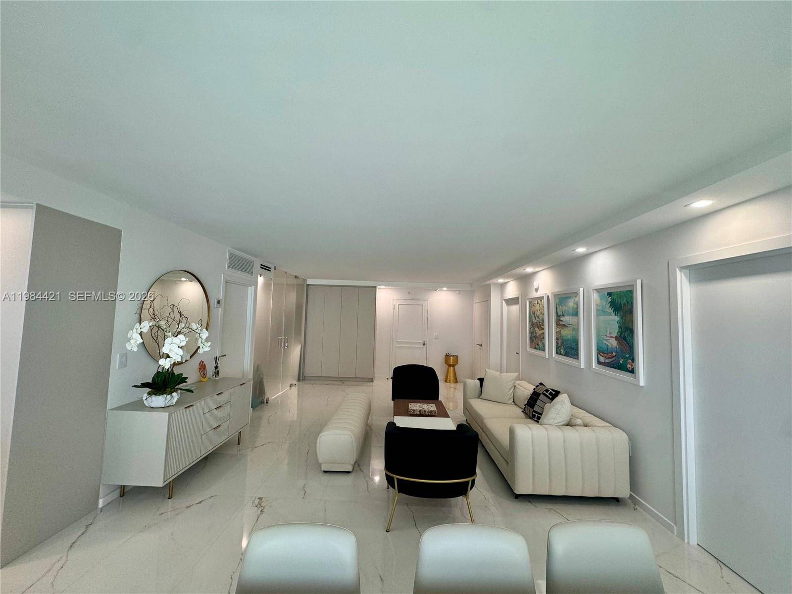 9801 Collins AveBal Harbour - Condo/Co-Op/Seasonal,Condo condo unit 20E - picture