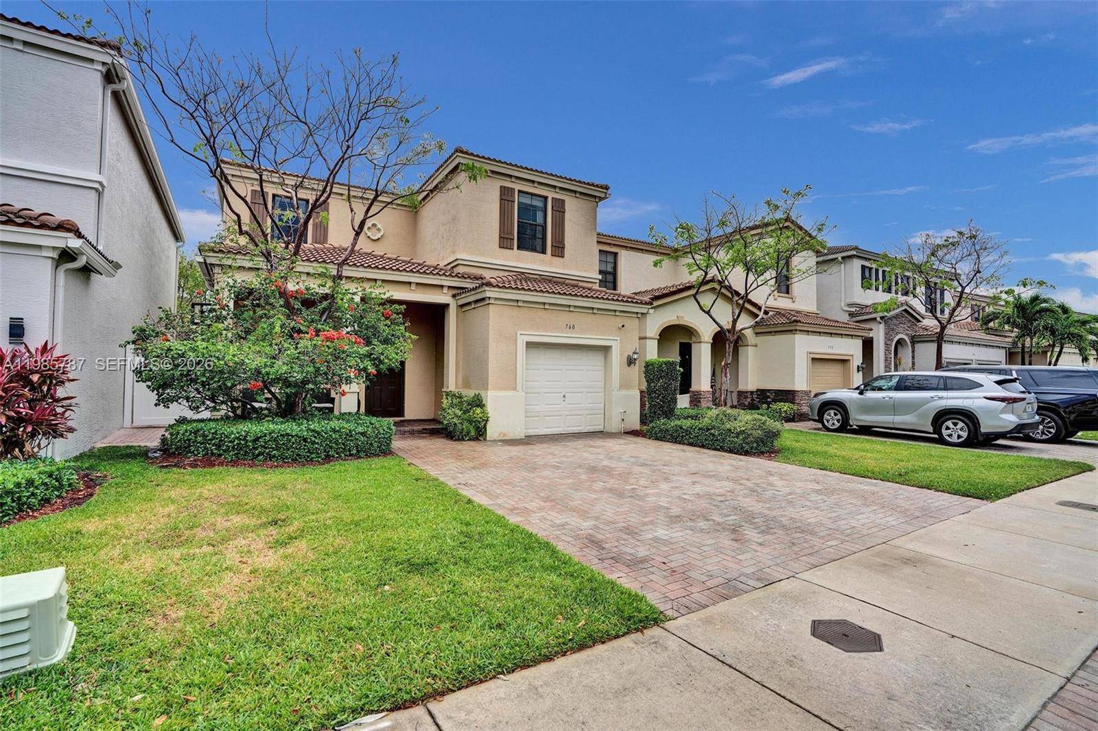 760 NE 193rd TerMiami - picture