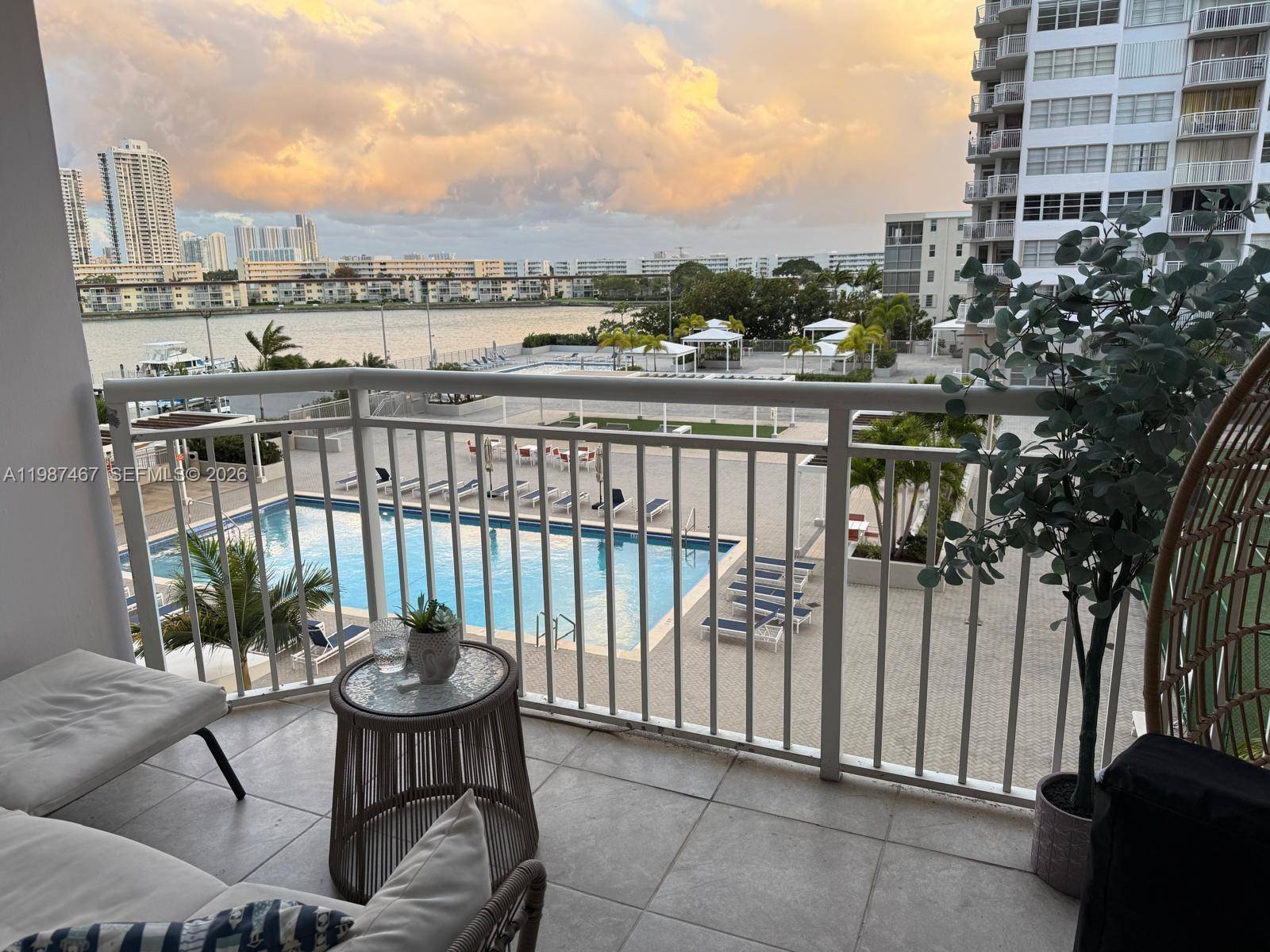 18061 Biscayne BlvdAventura - Condo/Co-Op/Annual,Condo condo unit 404 - picture