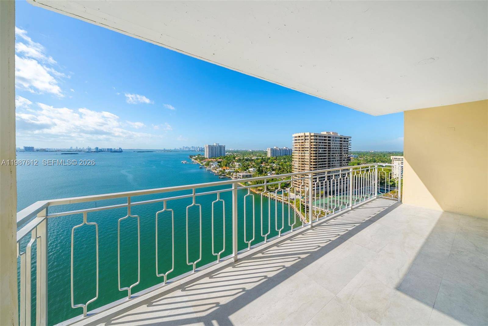 11111 Biscayne BlvdMiami - Condo 5+ Stories,Condo condo unit 19D - picture