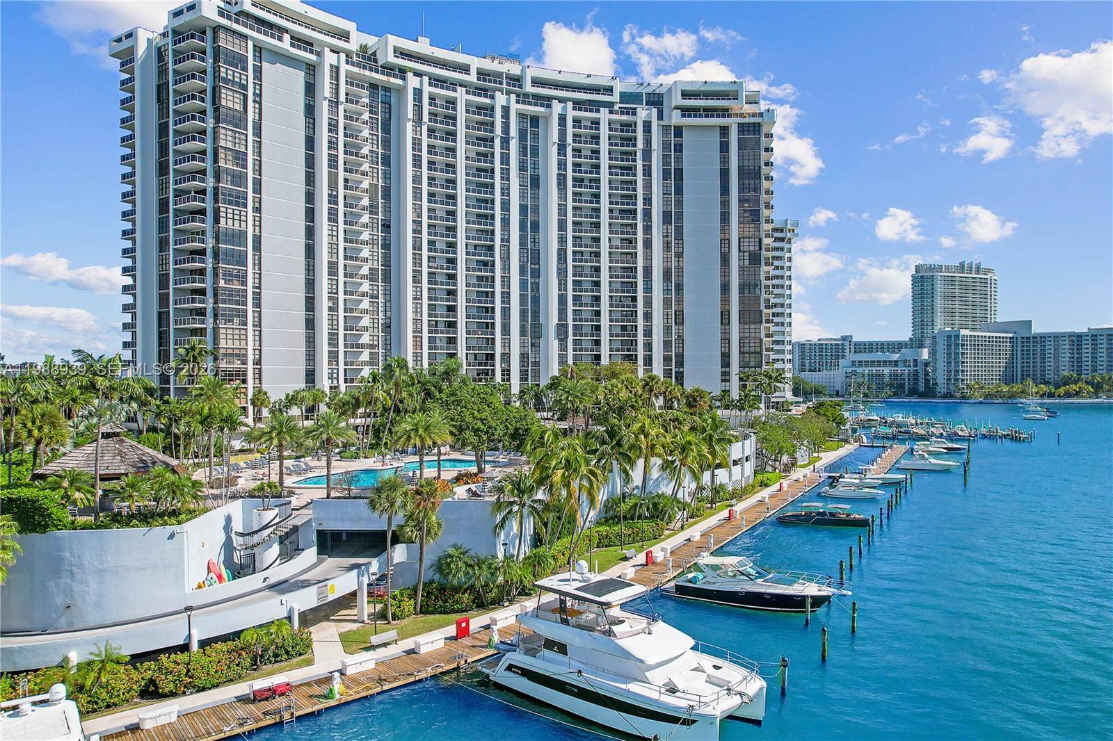 9 Island AveMiami Beach - Condo/Co-Op/Annual,Condo condo unit 2410 - picture