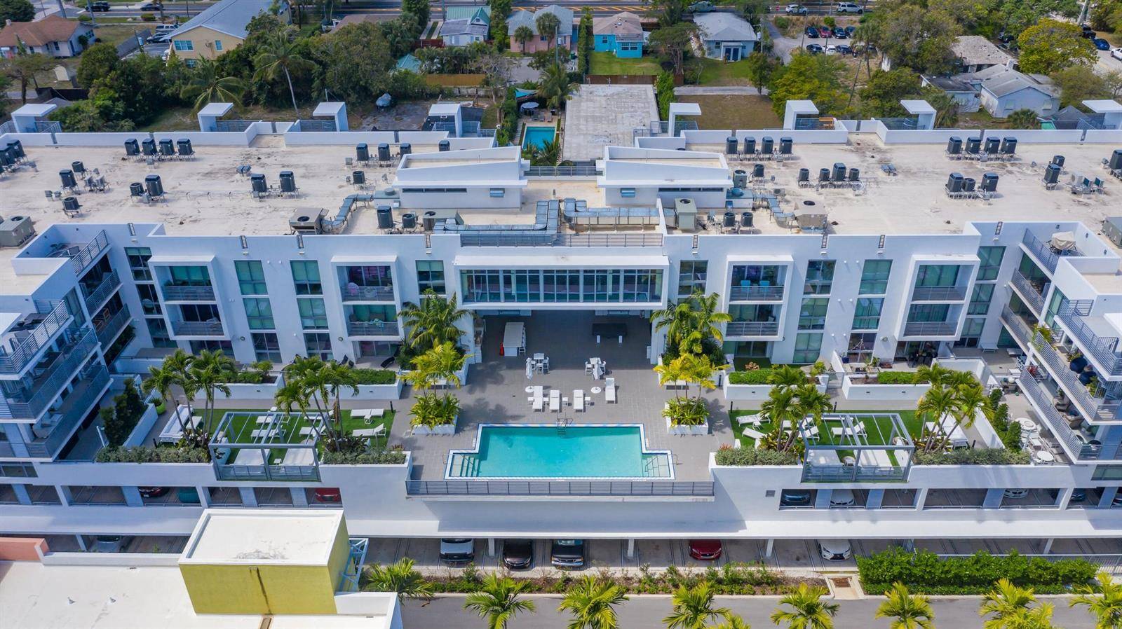 111 SE 1stDelray Beach - Condo condo unit 512 - picture