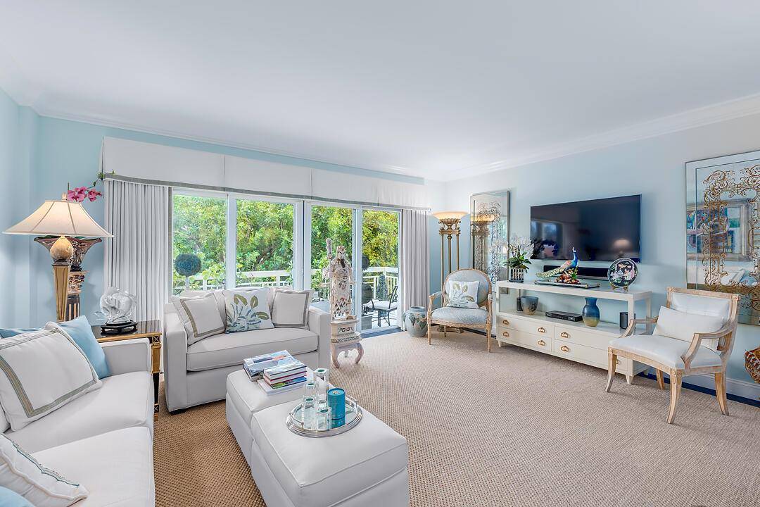 250 BradleyPalm Beach - Condo condo unit 202 - picture