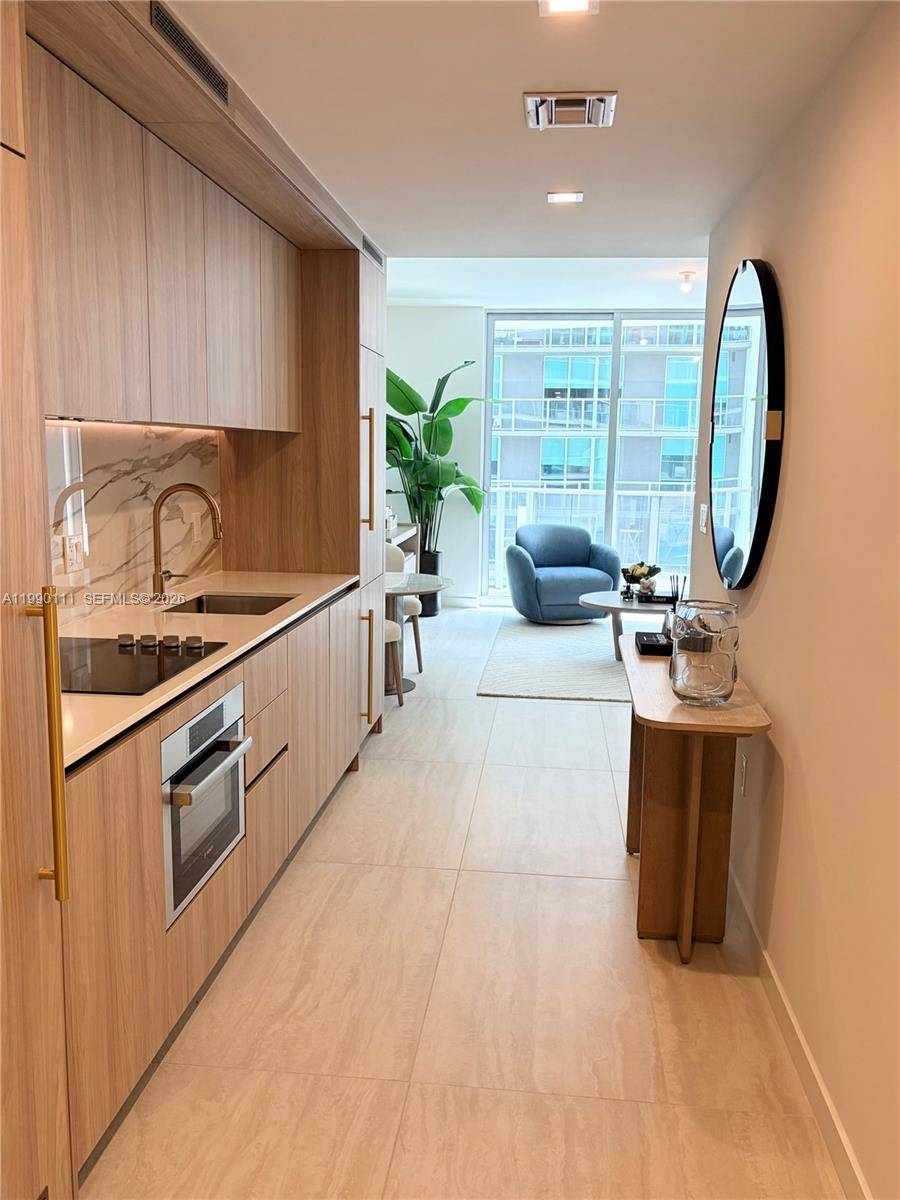 77 SE 5th streetMiami - Condo 5+ Stories,Condo condo unit 2709 - picture