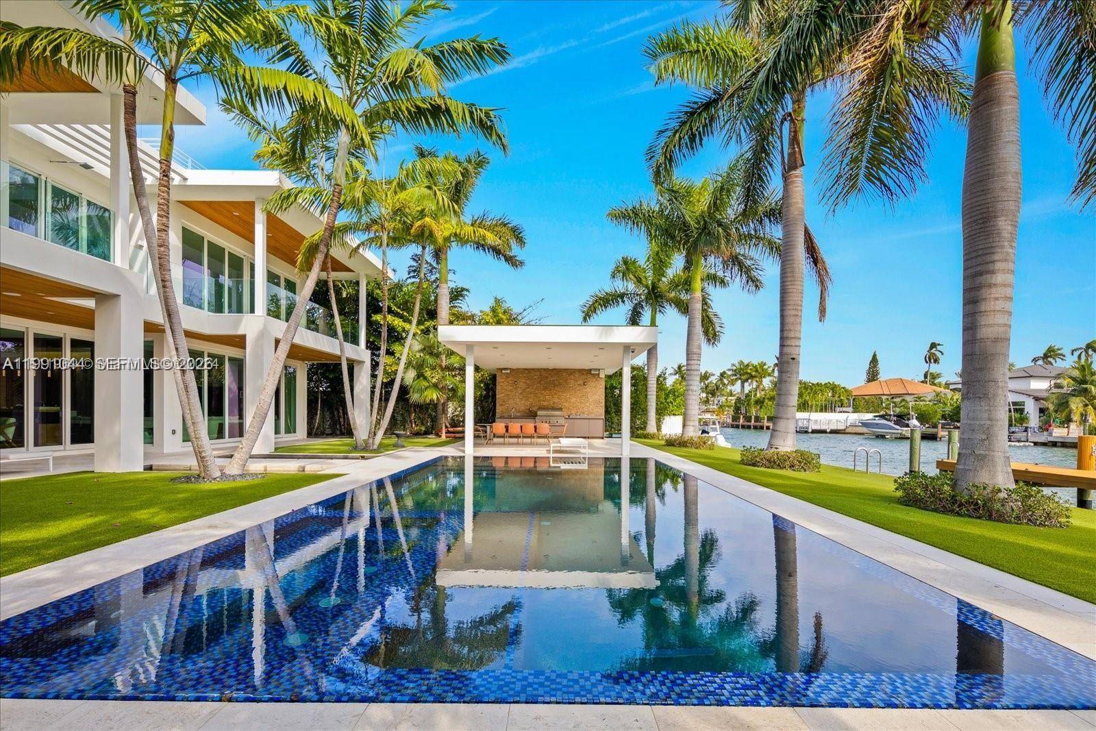 3465 N Meridian AveMiami Beach - picture