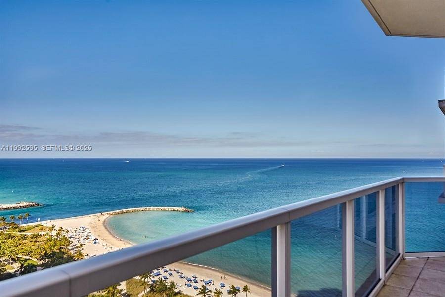 10225 Collins AveBal Harbour - Condo/Co-Op/Seasonal,Condo condo unit 1703 - picture