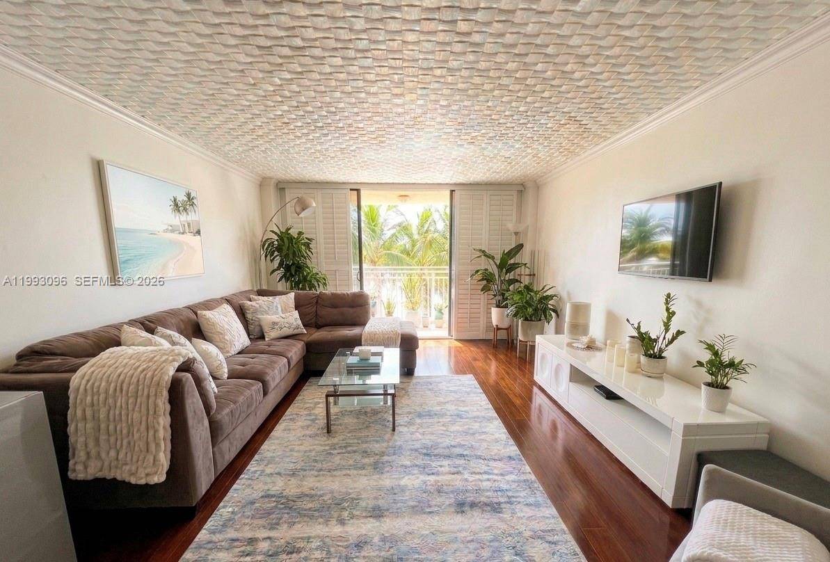 2450 NE 135th StNorth Miami - Condo 5+ Stories,Condo condo unit 103 - picture