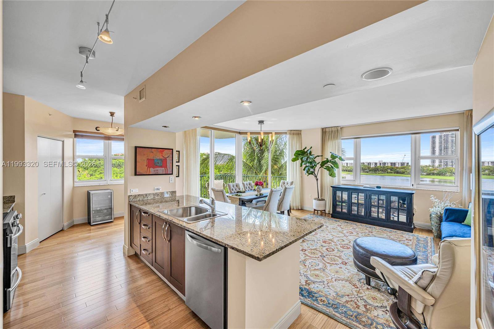 20000 E Country Club DrAventura - Condo 5+ Stories,Condo condo unit 508 - picture