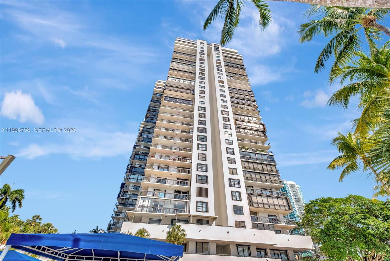 2333 Brickell AveMiami - Condo/Co-Op/Annual,Condo condo unit 305 - picture