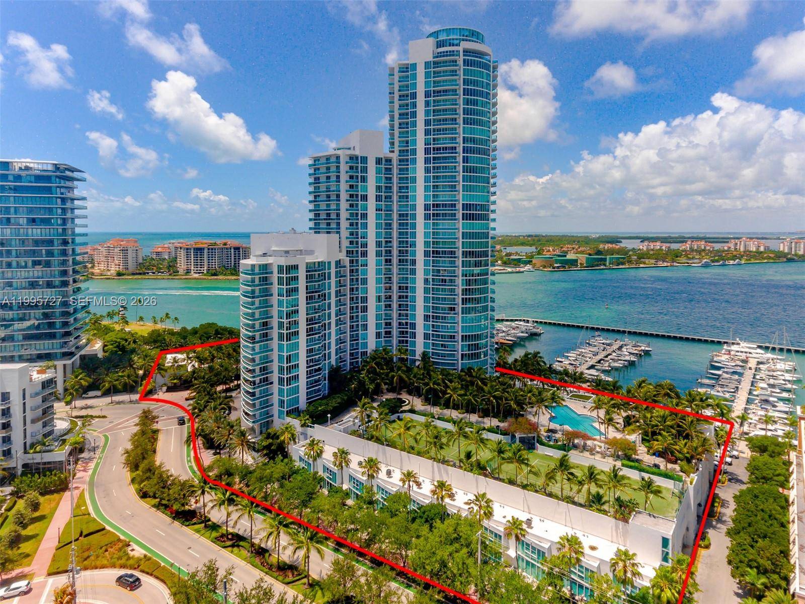 1000 S Pointe drMiami Beach - Condo/Co-Op/Seasonal,Condo condo unit 906 - picture