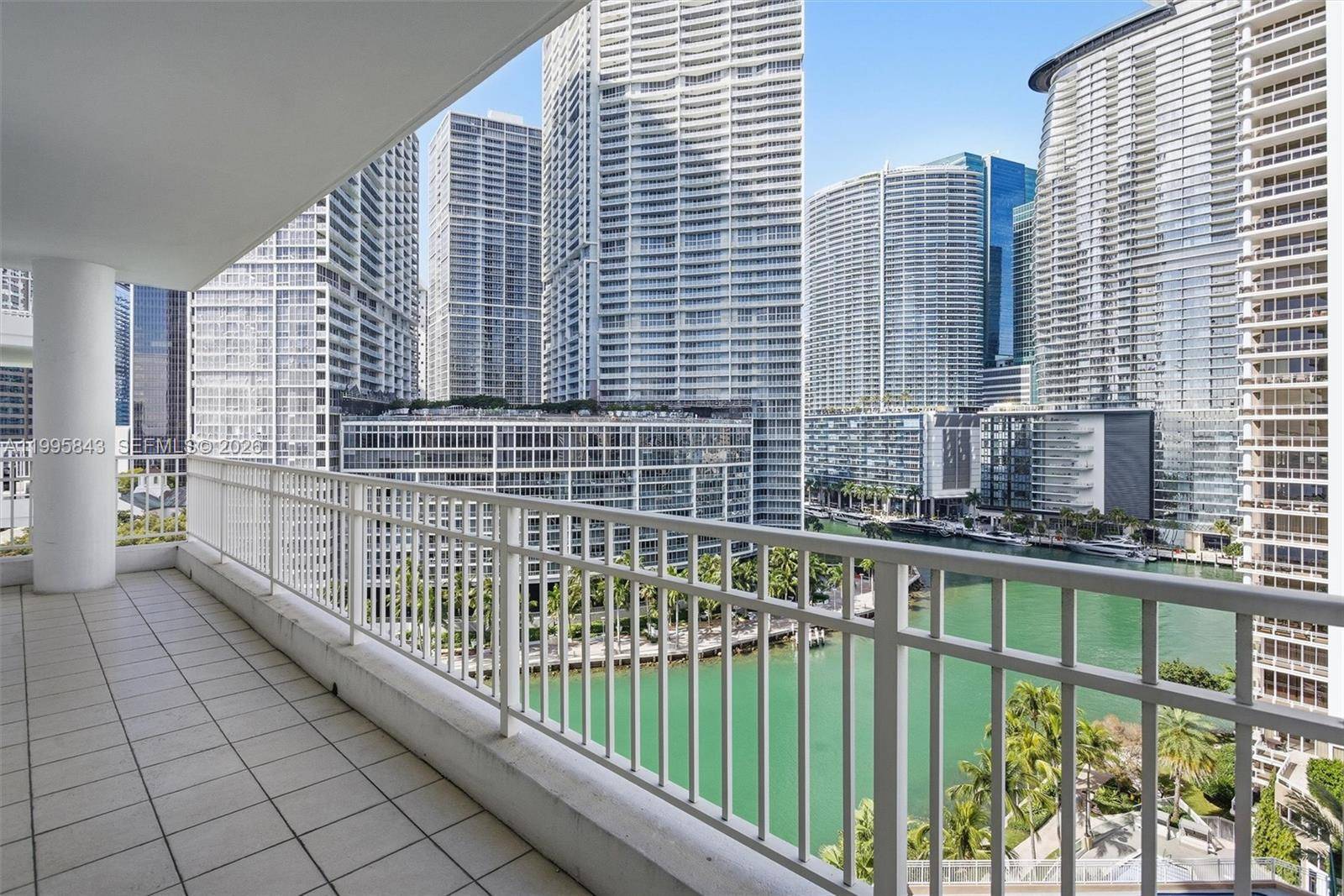 801 Brickell Key BlvdMiami - Condo/Co-Op/Annual,Condo condo unit 1204 - picture
