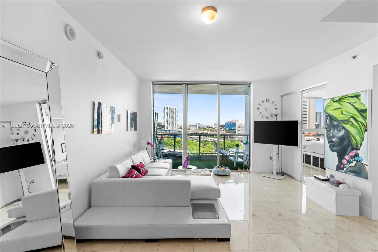 90 SW 3rd StMiami - Condo/Co-Op/Annual,Condo condo unit 1209 - picture