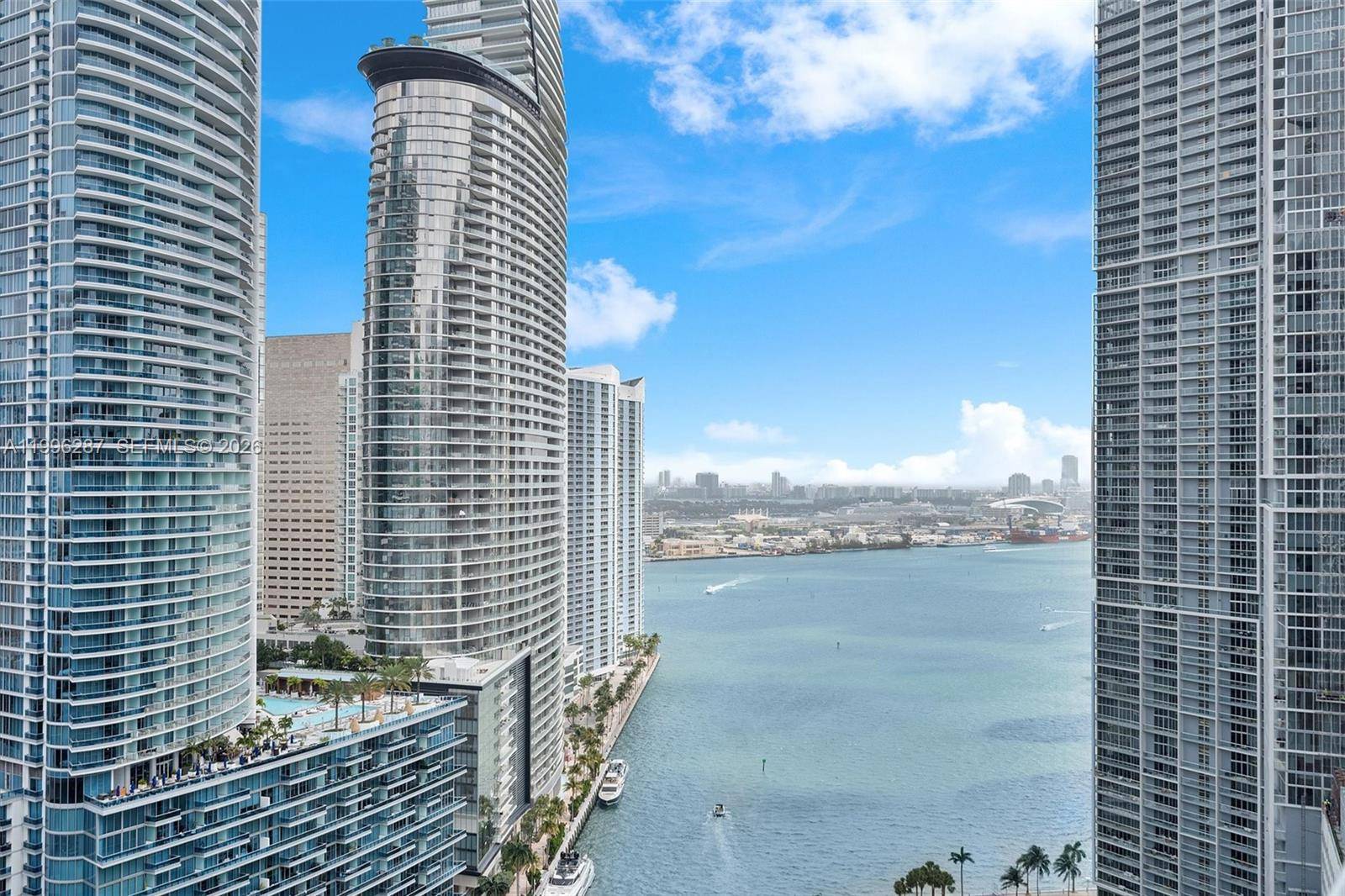 77 SE 5th StreetMiami - Condo/Co-Op/Annual,Condo condo unit 3004 - picture