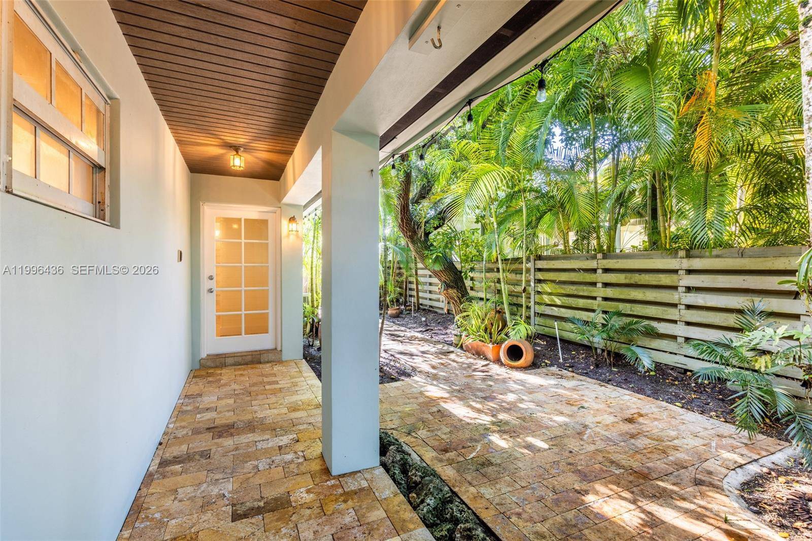 4235 Lennox DrCoconut Grove - Single Family-Annual,House condo unit Front - picture