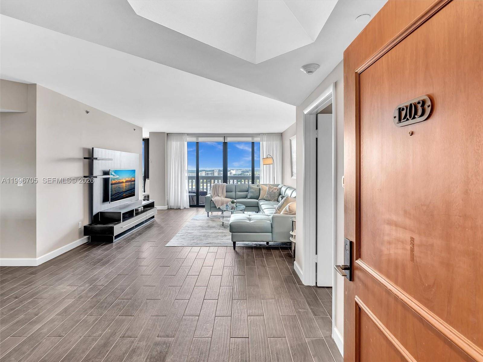 2000 Island BlvdAventura - Condo/Co-Op/Annual,Condo condo unit 1203 - picture