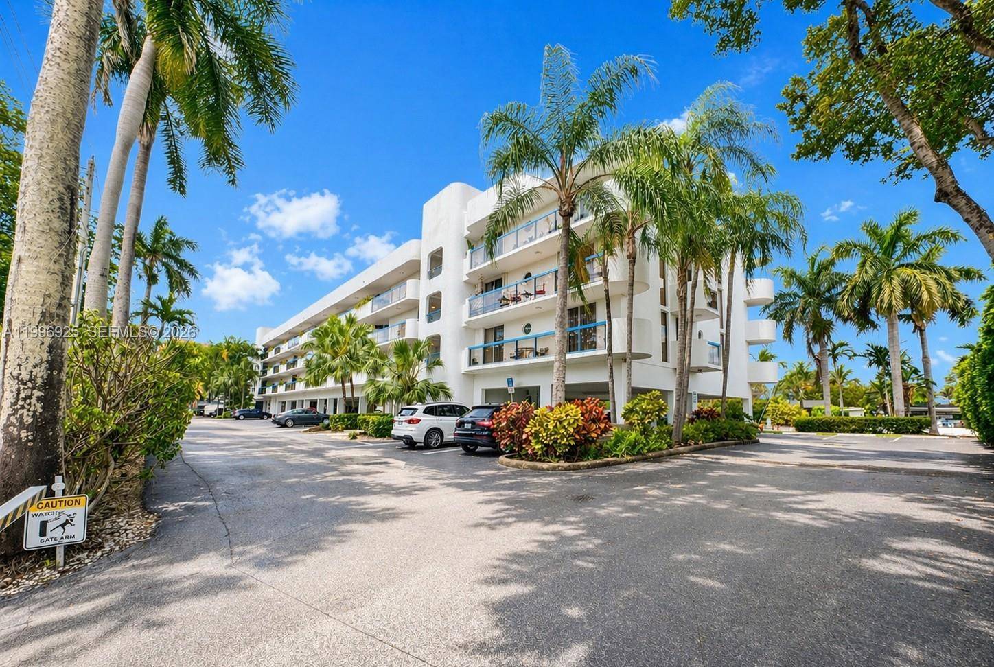 2370 NE 135th StNorth Miami - Condo/Co-Op/Annual,Condo condo unit 405 - picture