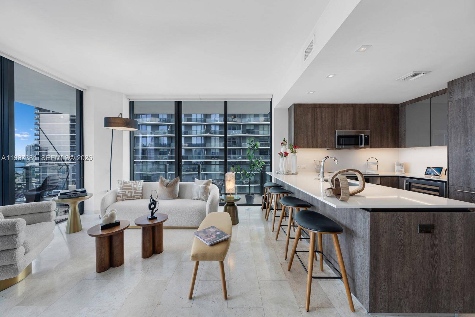 88 SW 7th StMiami - Condo/Co-Op/Annual,Condo condo unit 1401 - picture