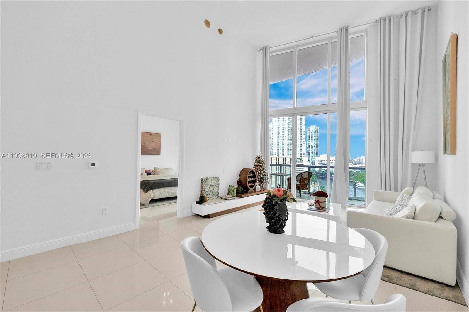 465 Brickell AveMiami - Condo 5+ Stories,Condo condo unit 1406 - picture