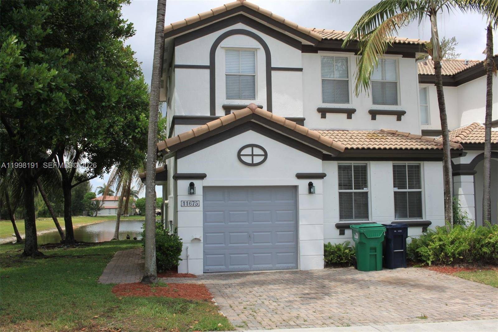 11675 NW 78th LnDoral - picture