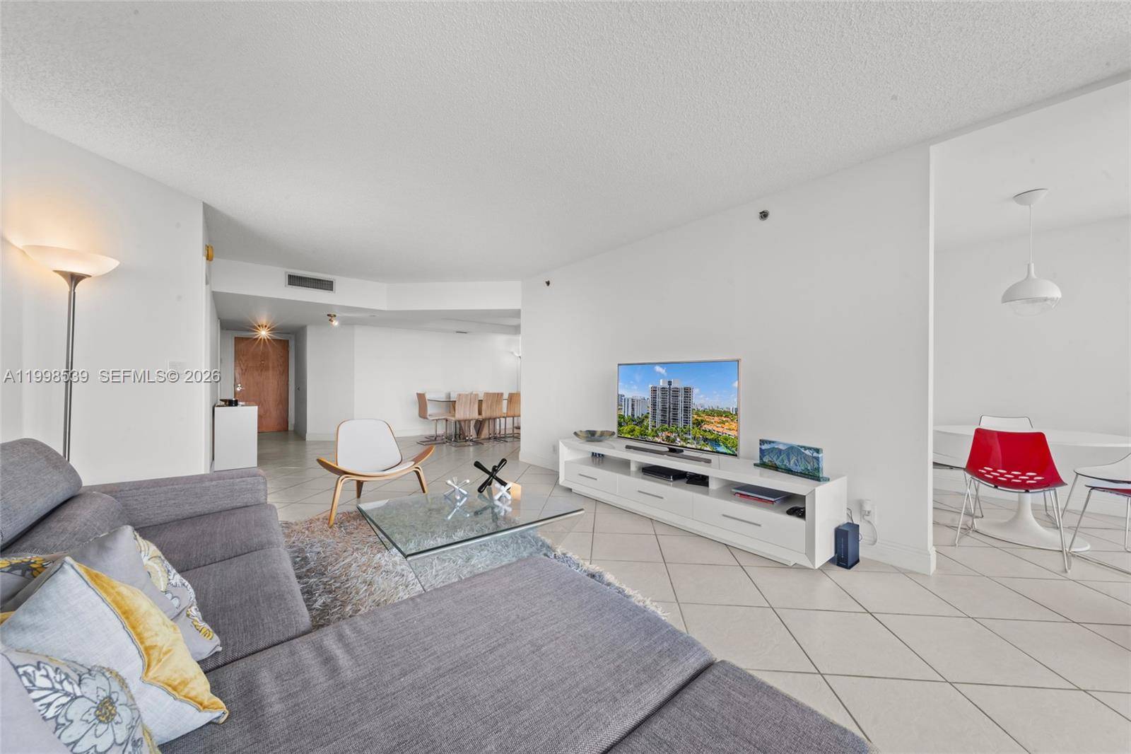 3598 Yacht Club DrAventura - Condo/Co-Op/Annual,Condo condo unit 601+DEN - picture