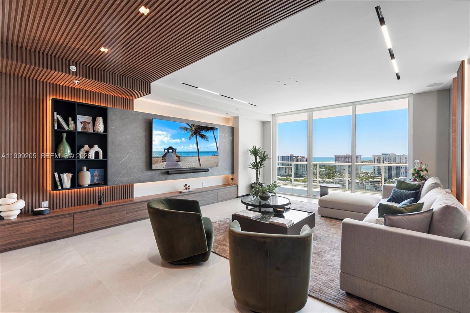 400 Sunny Isles BlvdSunny Isles Beach - Condo/Co-Op/Annual,Condo condo unit PH-03 - picture