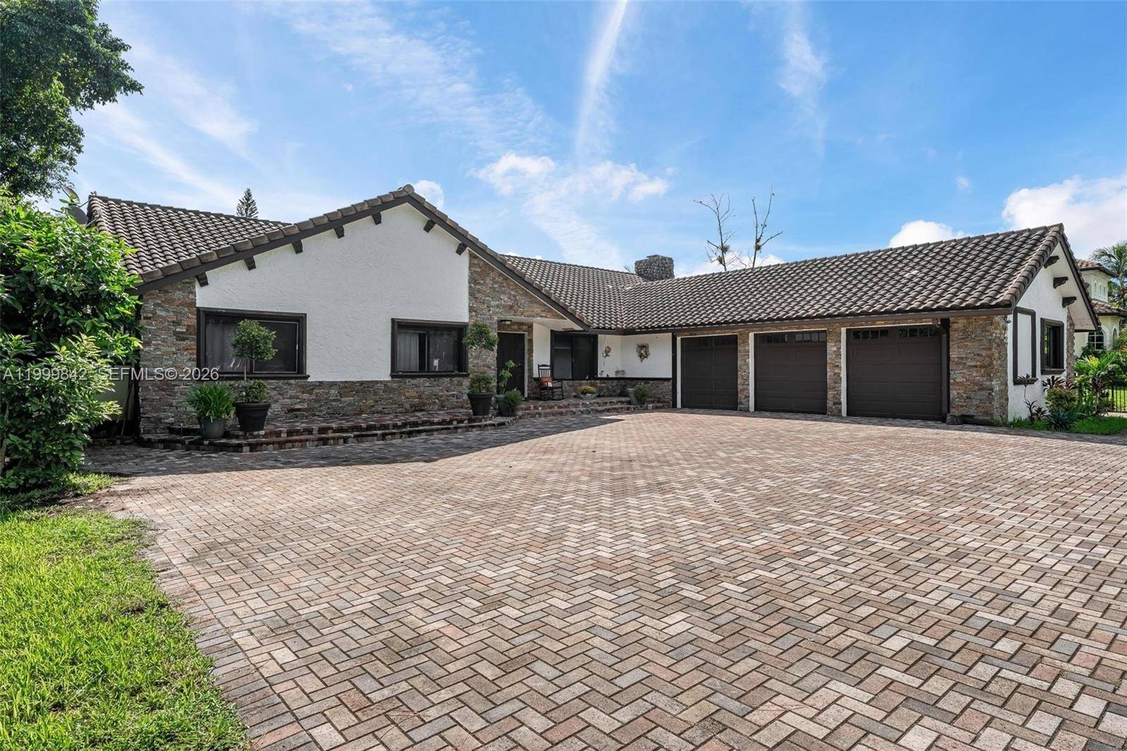 6252 NW 65th TerParkland - picture