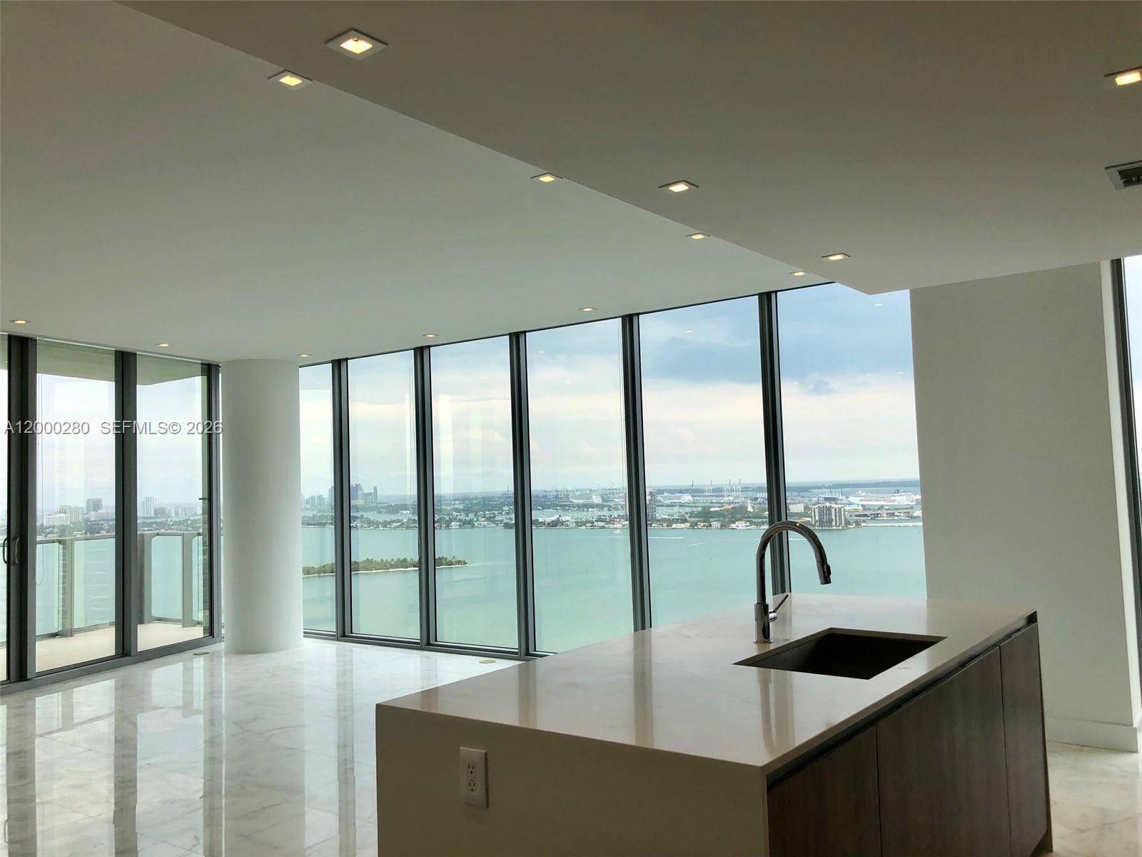 2900 NE 7 AVEMiami - Condo/Co-Op/Annual,Condo condo unit 2907 - picture
