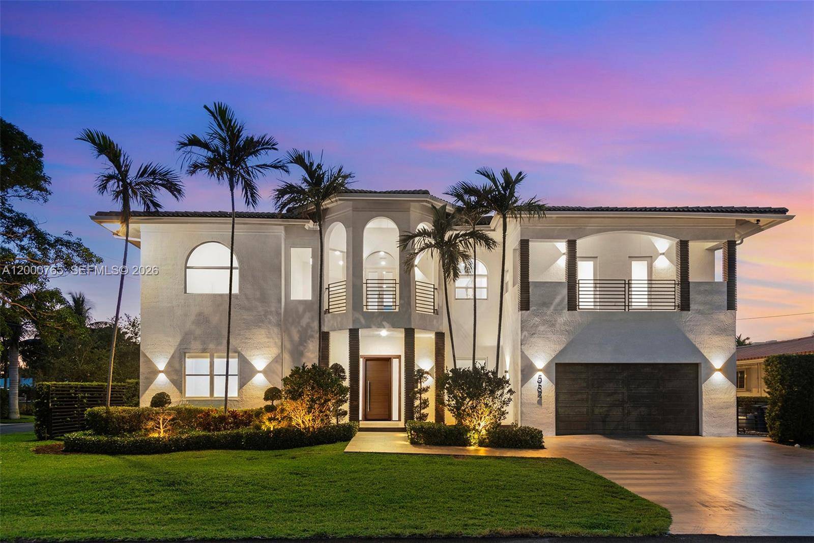552 PALM DRIVEHallandale Beach - picture