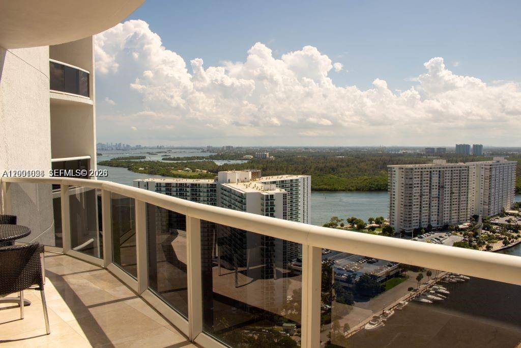 15901 Collins AveSunny Isles Beach - Condo/Co-Op/Annual,Condo condo unit 2505 - picture
