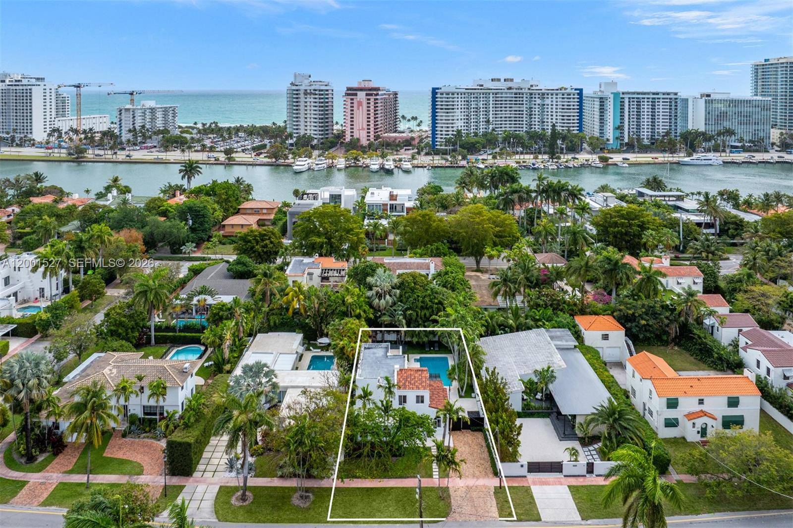 5237 La Gorce DriveMiami Beach - Single Family-Annual,House condo unit 5237 - picture