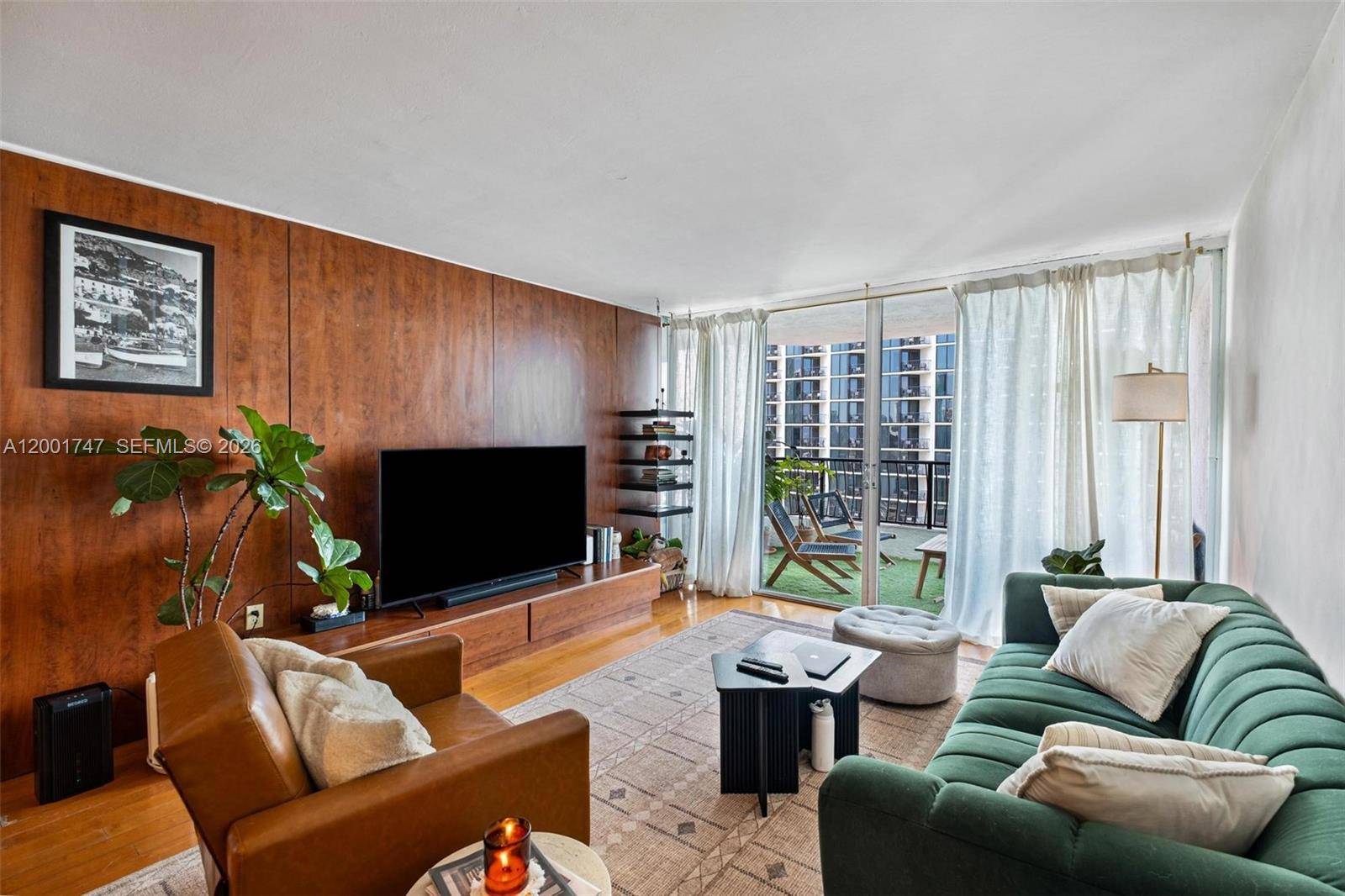 555 NE 15th StMiami - Condo 5+ Stories,Condo condo unit 26F - picture