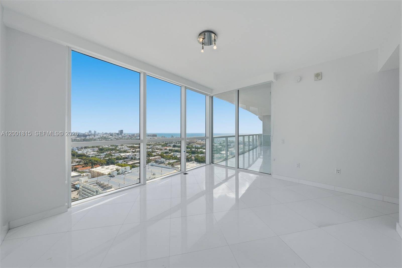 450 Alton RdMiami Beach - Condo/Co-Op/Annual,Condo condo unit 2704 - picture