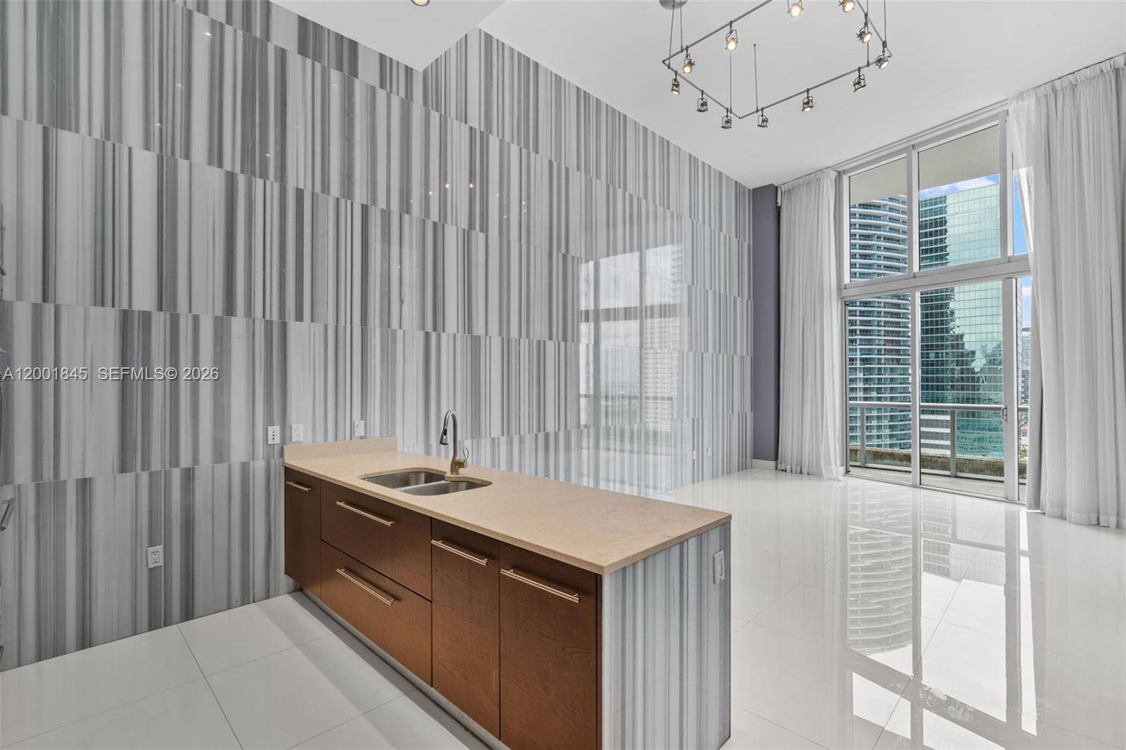 475 Brickell AveMiami - Condo 5+ Stories,Condo condo unit 2812 - picture