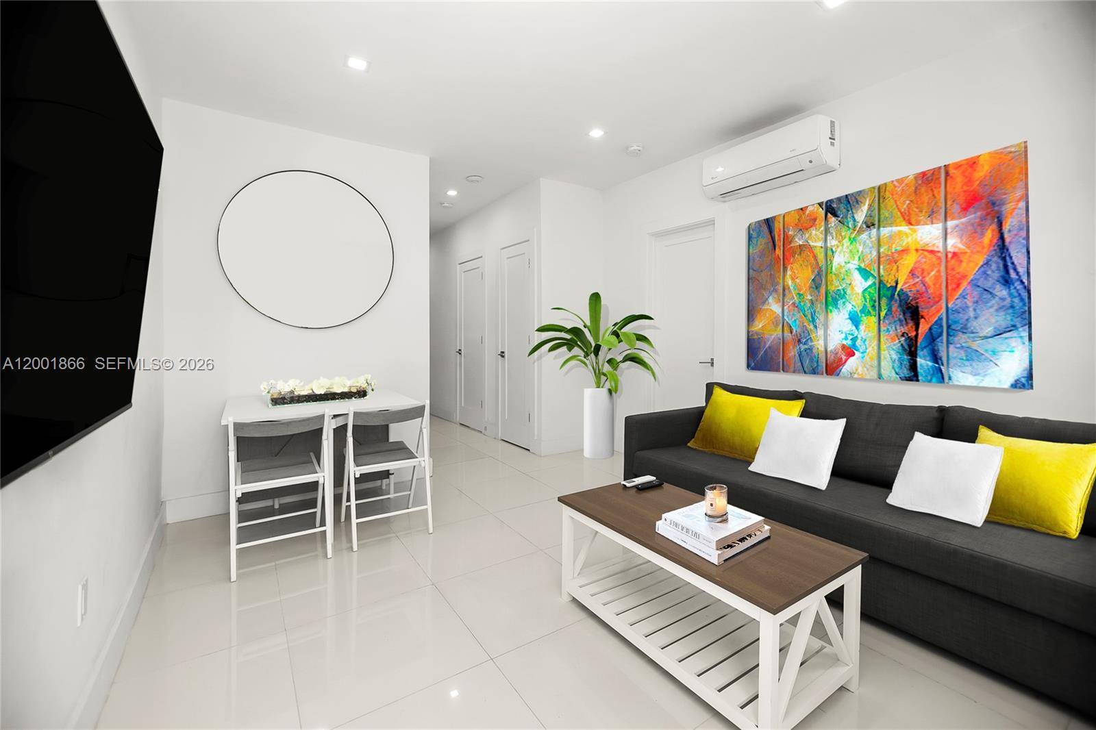 733 Michigan AveMiami Beach - Apartments-Annual,Apartment condo unit 5 - picture