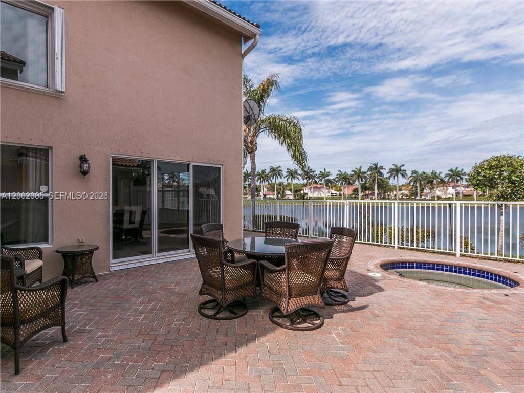 1590 Seagrape WayHollywood - picture