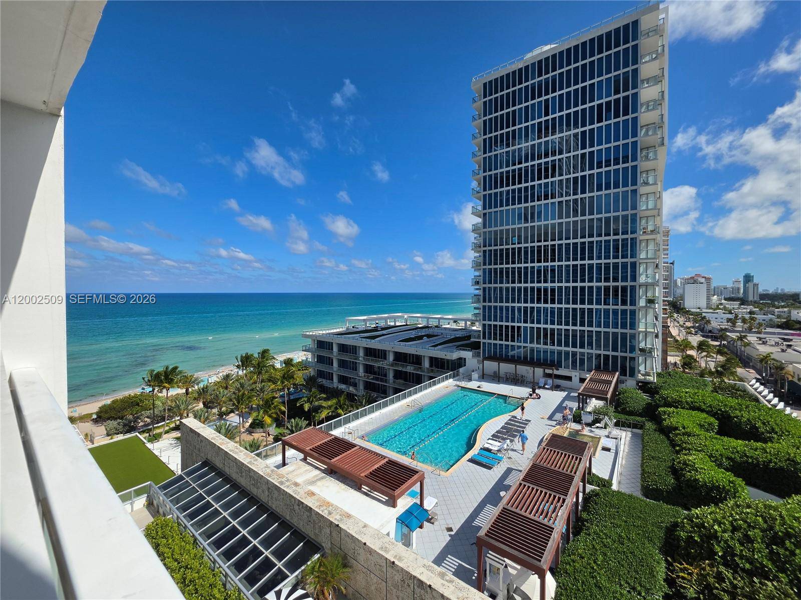 6801 Collins AveMiami Beach - Apartments-Seasonal,Condo condo unit 1014 Legal 1004 Door - picture