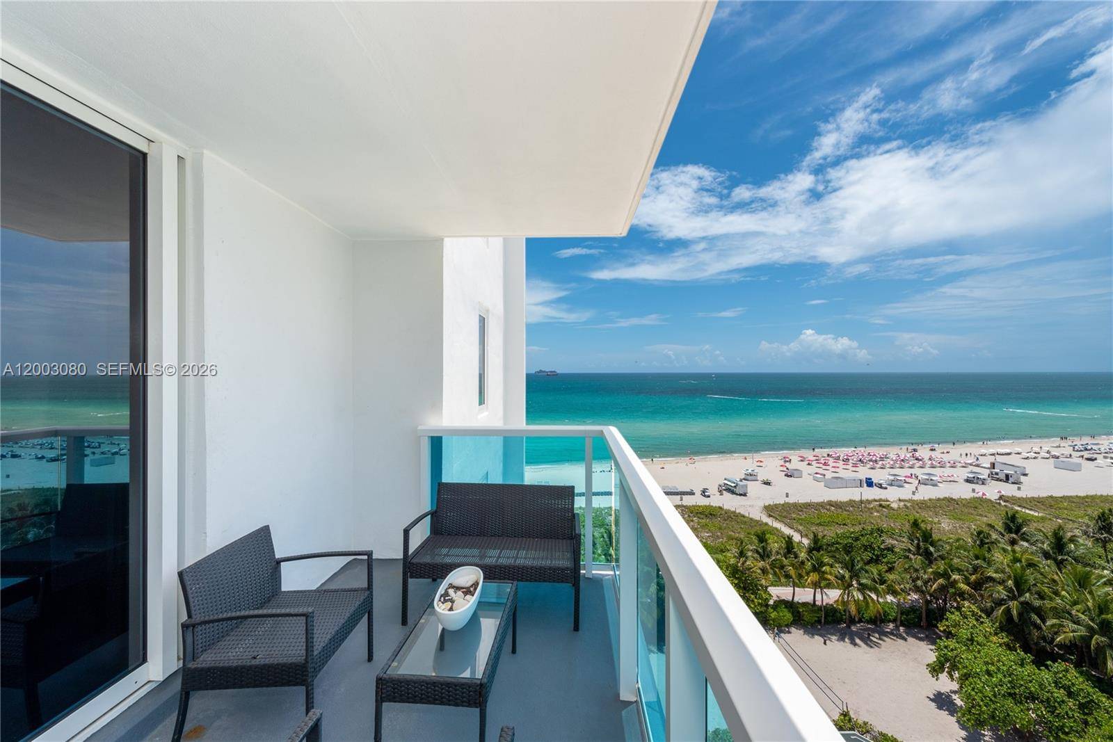 2301 Collins AveMiami Beach - Condo/Co-Op/Annual,Condo condo unit 1009 - picture