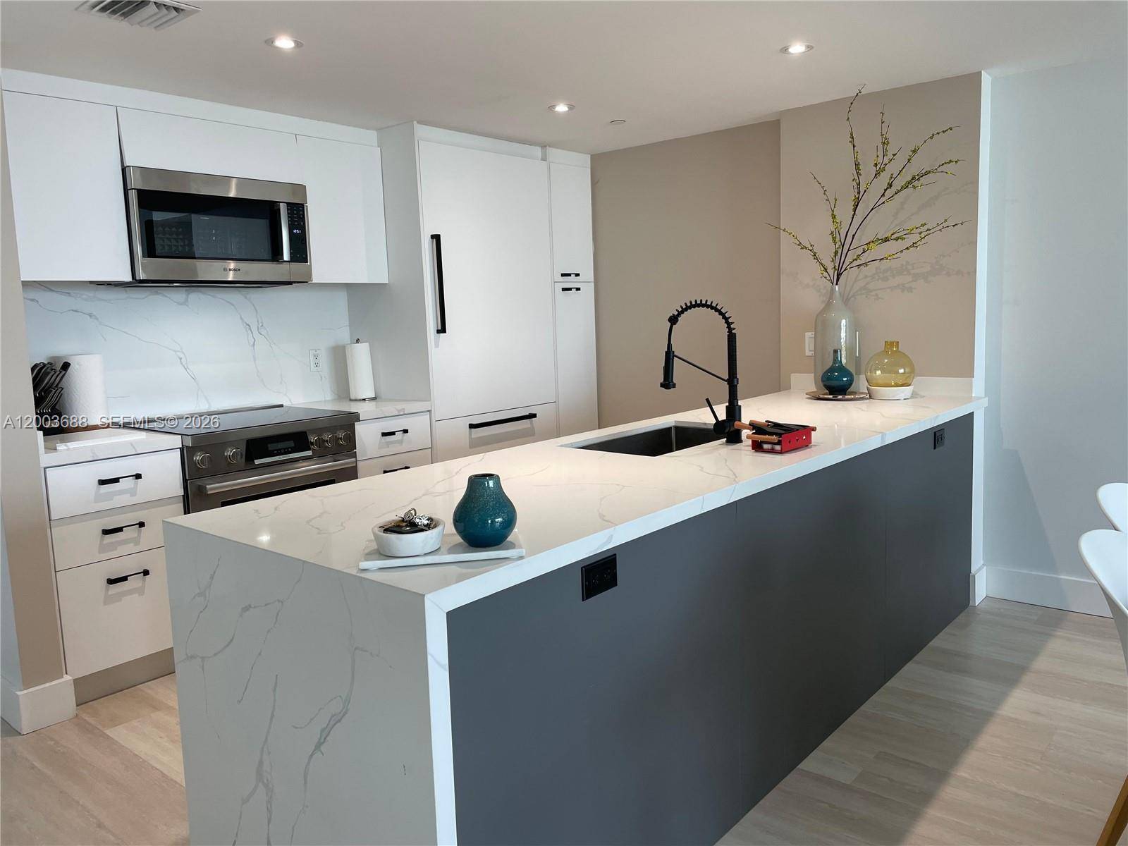 50 Biscayne BlvdMiami - Condo/Co-Op/Annual,Condo condo unit 2611 - picture