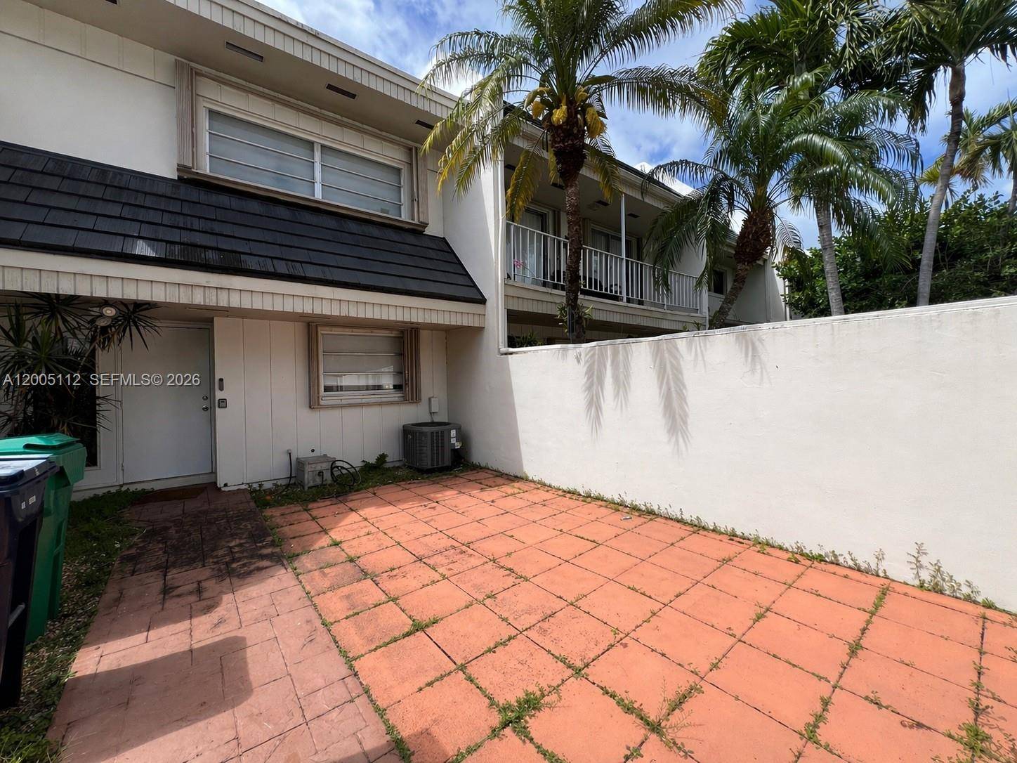 8114 SW 81st TerMiami - picture