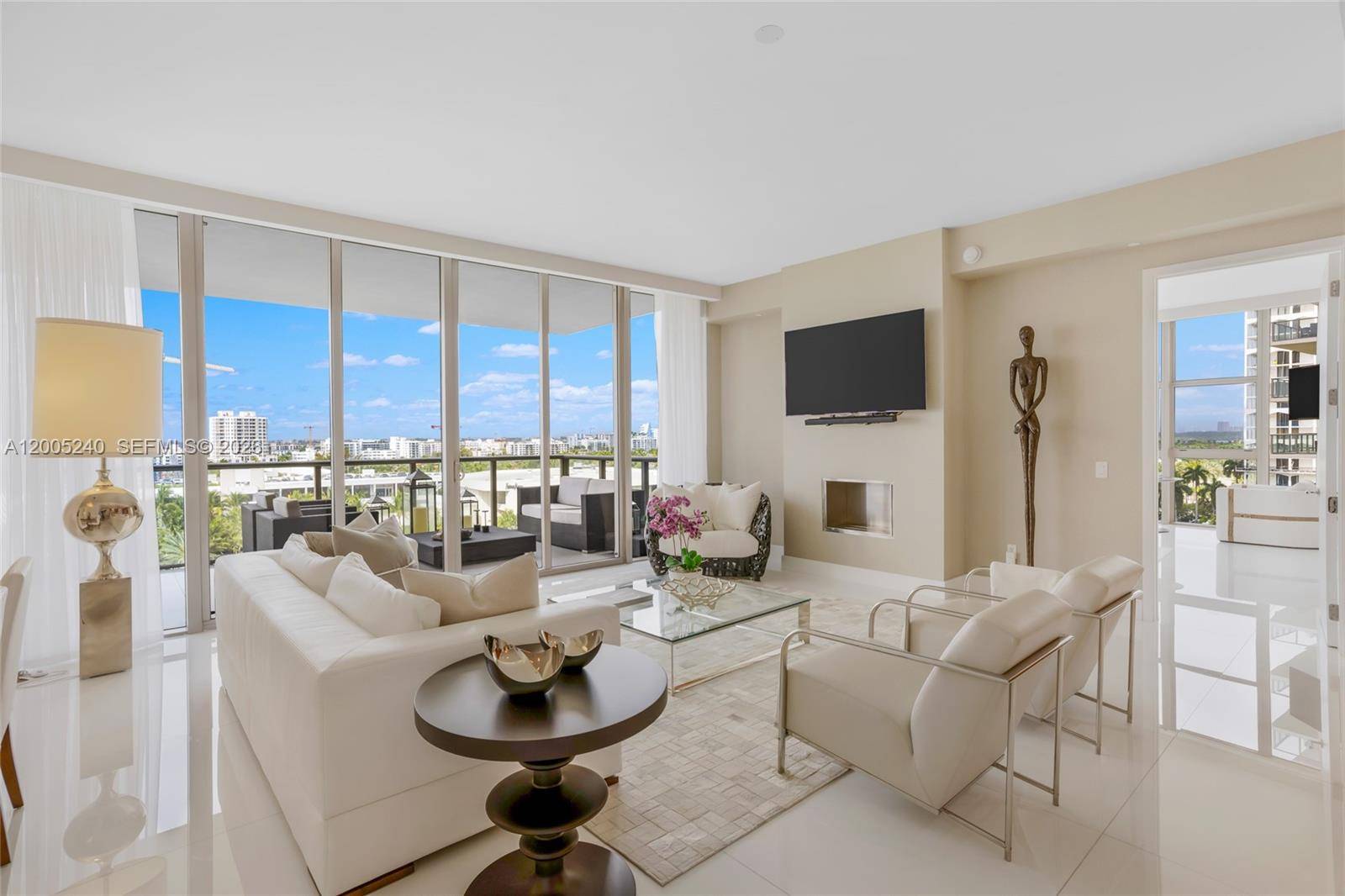 9701 Collins AveBal Harbour - Condo/Co-Op/Annual,Condo condo unit 805S - picture