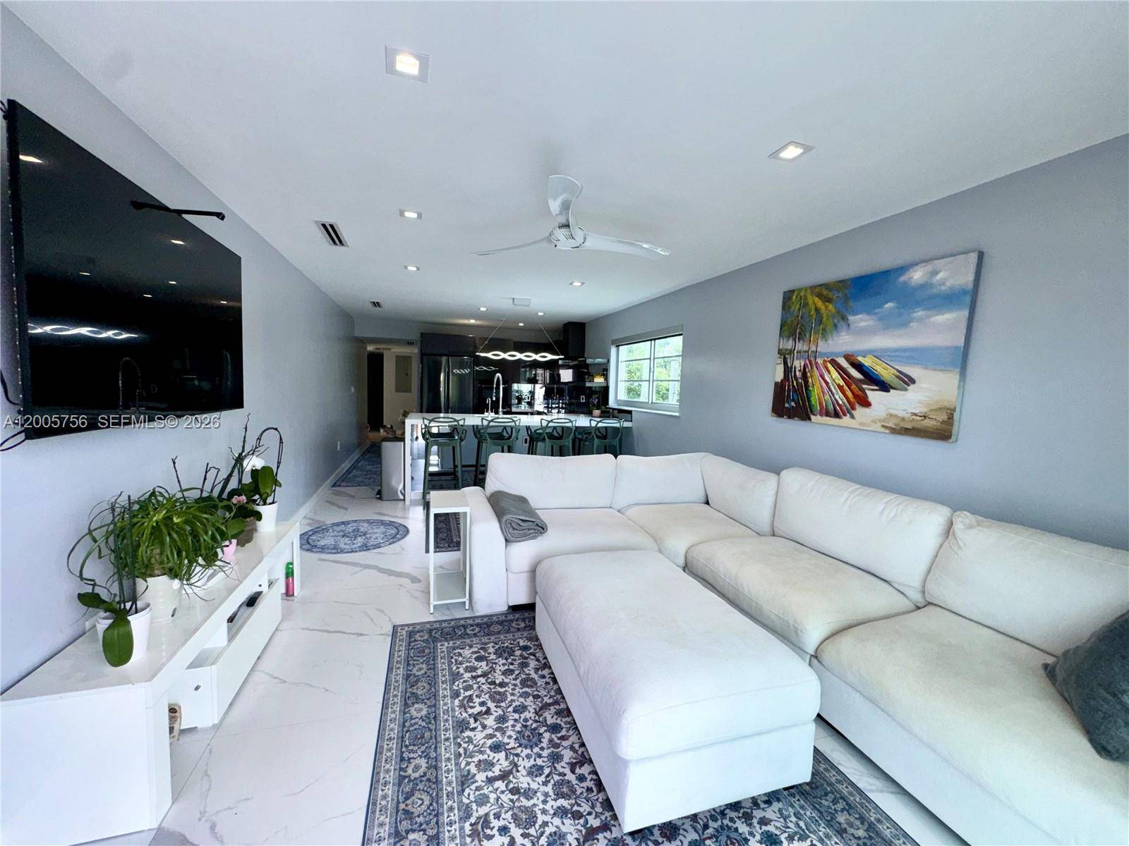 1428 Euclid AveMiami Beach - Condo/Co-Op/Annual,Condo condo unit 207 - picture