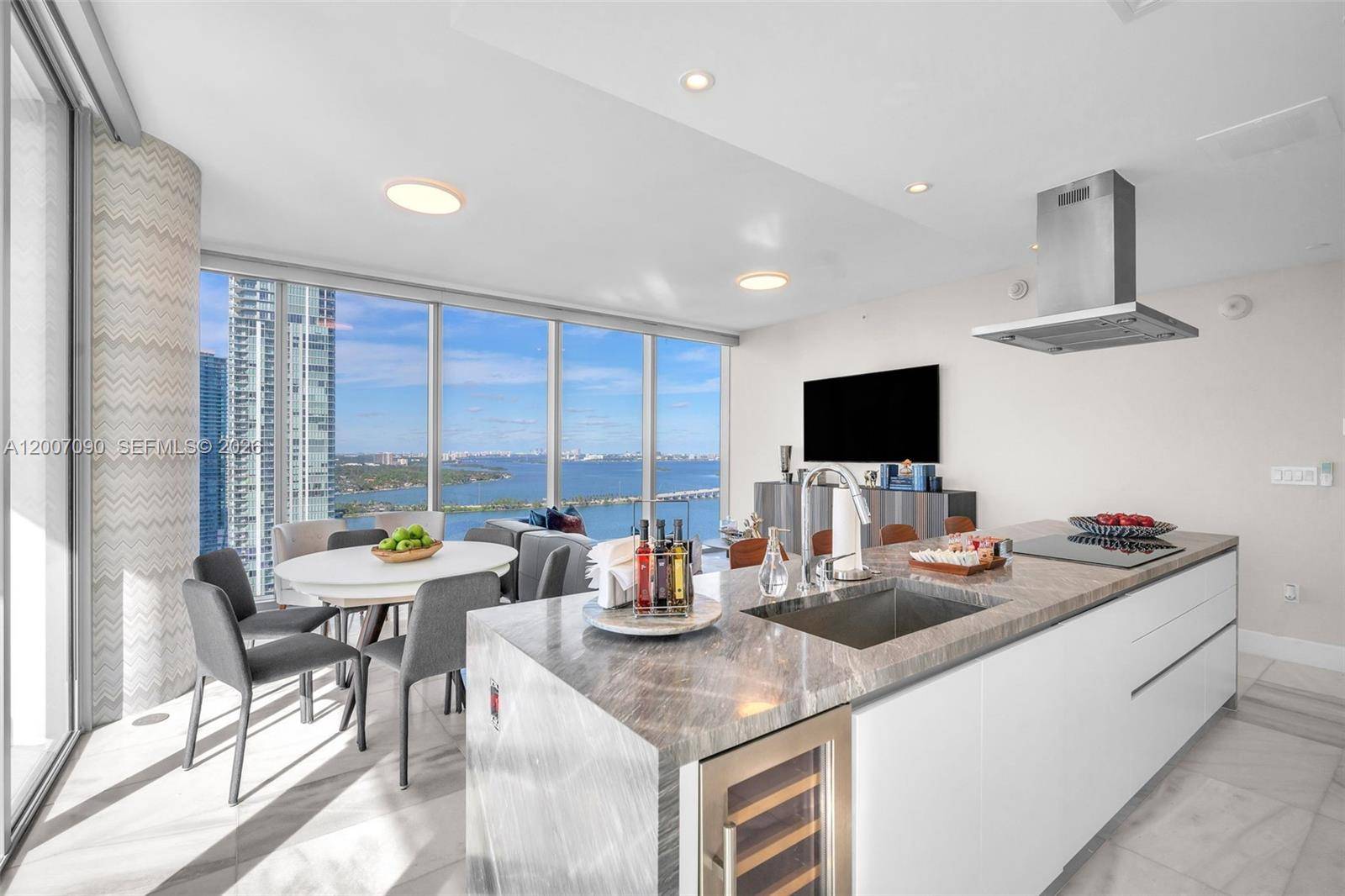 700 NE 26th TerMiami - Condo/Co-Op/Annual,Condo condo unit 2906 - picture