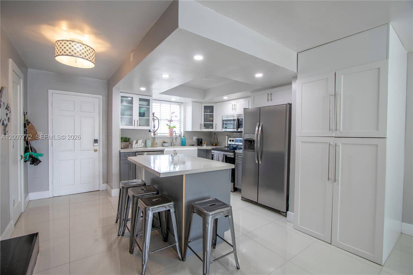 2117 NE 123rd StNorth Miami - picture
