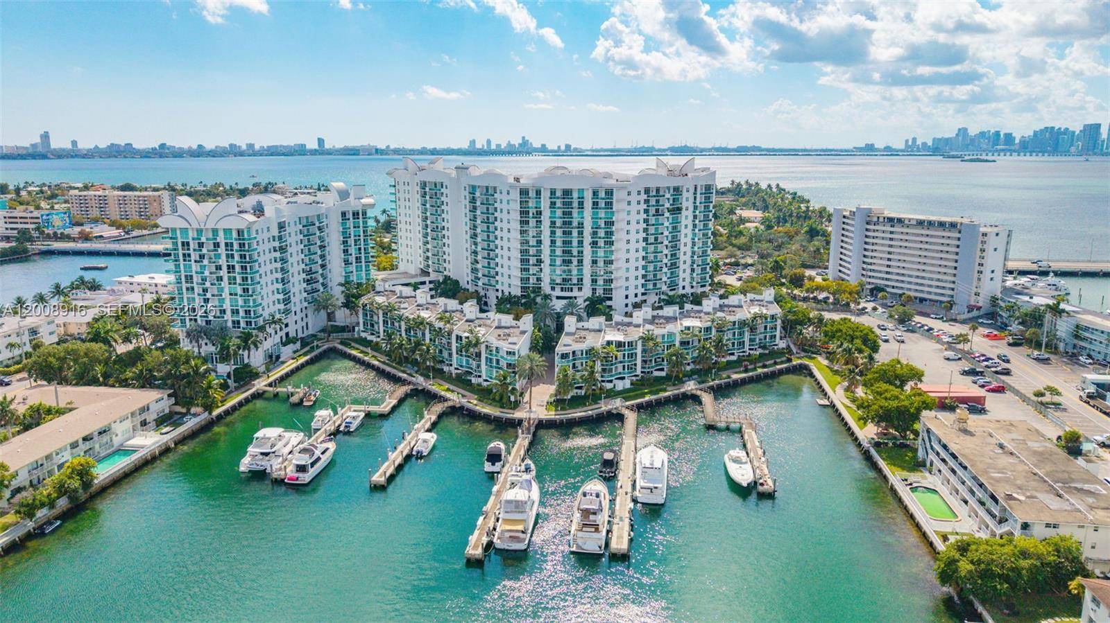 7910 Harbor Island DrNorth Bay Village - Condo/Co-Op/Annual,Condo condo unit 402 - picture